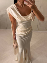 Elegant Pleated Fishtail Ribbon Fitted Party Maxi Dress